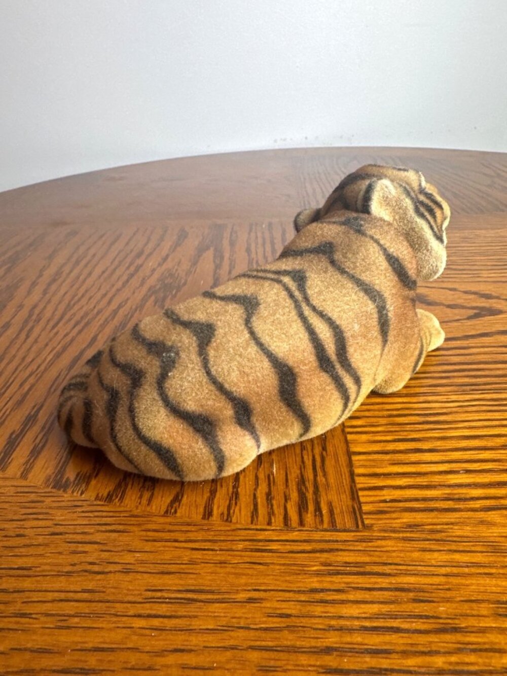 Vintage Josef Originals Japan Tiger Figurine Flocked Animal Collectible Decor - Picture 6 of 8